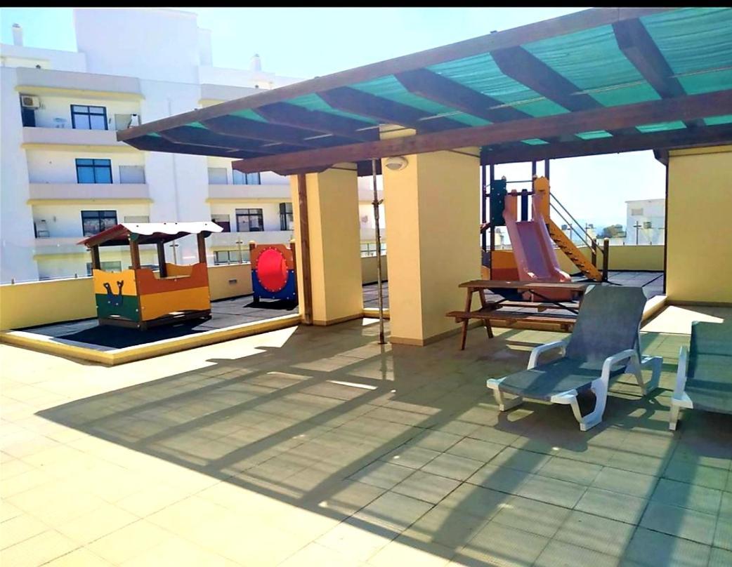 Ocean Breeze - Terrace Pools Apartment Armacao de Pera Ngoại thất bức ảnh